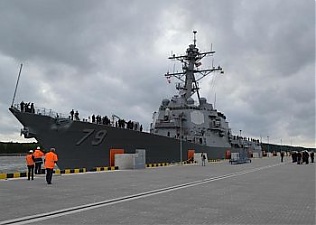 USS OSCAR AUSTIN in Klaipeda. Photo: kam.lt
