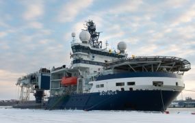 160123_ledokol_botnica.jpg 160123_ledokol_botnica.jpg