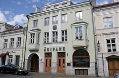 Estonian police detain 3 Tallinn Business Bank employees on suspicion of money laundering Estonian police detain 3 Tallinn Business Bank employees on suspicion of money laundering