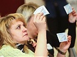 Bank of Lithuania trains retailers to recognize euros, identify fake money Bank of Lithuania trains retailers to recognize euros, identify fake money