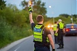 Base salary of police officers, border guards to rise to EUR 1,280 in Estonia Base salary of police officers, border guards to rise to EUR 1,280 in Estonia
