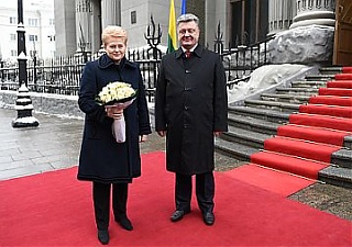 Даля Грибаускайте и Петр Порошенко. Киев, 24.11.2014. Фото: lrp.lt