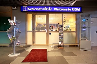 190329_airport_riga.jpg