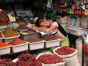 100310_Grocery_china.jpg
