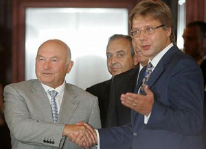 Юрий Лужков и Нил Ушаков. Рига, 25.08.2010. Юрий Лужков и Нил Ушаков. Рига, 25.08.2010.
