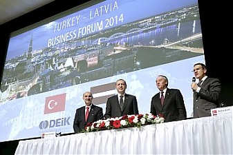 На латвийско-турецком бизнес-форуме в Риге. Фото: president.lv