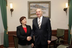 Илзе Винькеле и Андрис Берзиньш. Рига, 9.02.2012. Фото: president.lv
