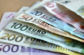 201125_euro.jpg