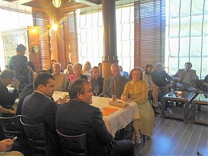 На встрече с Послом Казахстана Бауржаном Мухамеджановым. Рига, 11.06.2014.