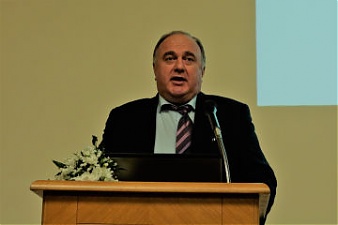 Академик, вице-президент ЛАН, Dr. Андрейс Красниковс. Фото автора.