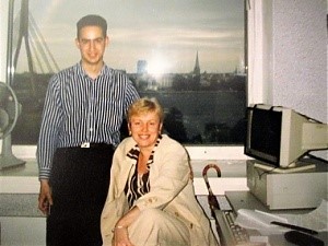 В редакции «Бизнес & Балтии» с Лёвой Файнвейцем. 1993 г.