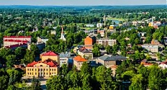 Мэр Валки ожидает покупателей алкоголя из Эстонии Мэр Валки ожидает покупателей алкоголя из Эстонии