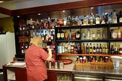 Владельцы таллиннских ресторанов жалуются на исчезновение финских туристов Владельцы таллиннских ресторанов жалуются на исчезновение финских туристов