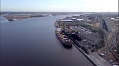 Рижский порт начал отгрузки угля с терминалов на острове Криеву Рижский порт начал отгрузки угля с терминалов на острове Криеву