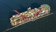 Выполнение работ судном компании Nord Stream 2 вблизи острова Рюген Выполнение работ судном компании Nord Stream 2 вблизи острова Рюген