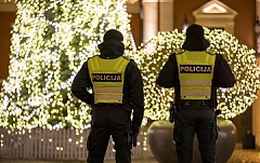 В Литве вводится полицейский контроль над дорогами в связи с ввведением карантина