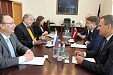 Латвия предлагает России провести заседание межправительственной комиссии в Риге Латвия предлагает России провести заседание межправительственной комиссии в Риге