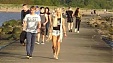 Жители Латвии проходят в среднем 2,7 км в день Жители Латвии проходят в среднем 2,7 км в день