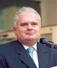 Матиас Варниг.