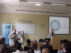 130517_Bma_denPR.jpg