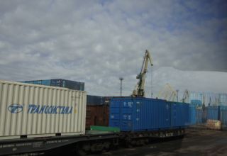 151214_riga_port_kontej_bc.jpg