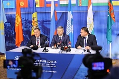 Президент РЖД в Риге: транзит вырос на 10,5% Президент РЖД в Риге: транзит вырос на 10,5%