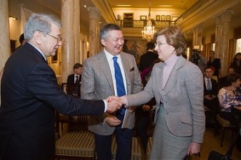 Икрам Адырбеков, Бауржан Мухамеджанов и Ингуна Судраба. 