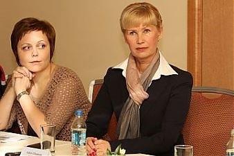 Елена Квятковская и Инара Вилкасте.