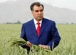 Президент Таджикистана Эмомали Рахмон приедет в Латвию 9 февраля.
