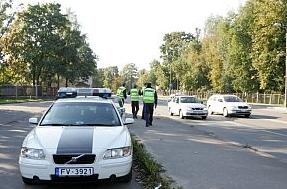 130620_doroz_polic_lv.jpg
