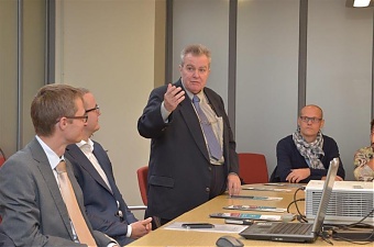 В октябре 2014 года господин Троч,  председатель бельгийско-латвийской деловой палаты, намерен провести переговоры с тремя крупнейшими в Бельгии автодилерами о начале поставок и распространения техники через  NNVT, который предоставляет для этого идеальные условия.