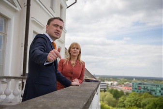 Taavi Roivas and Elzbieta Bienkowska. Tallinn, 19.05.2016. Photo: valitsus.ee