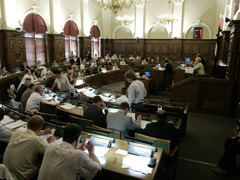 100608_saeima.jpg
