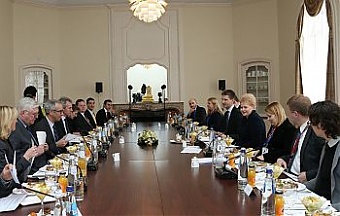Dalia Grybauskaite met with representatives of influential Brussels-based and other European think tanks. Photo: lrp.lt