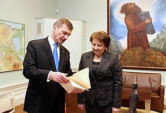 Andrus Ansip and Laimdota Straujuma. Tallinn, 3.01.2014. Photo: valitsus.ee