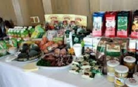 160902_lat_food_export.jpg