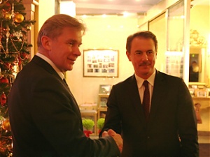 Audronius Azubalis and Girts Valdis Kristovskis. Vilnius, 8.12.2010.