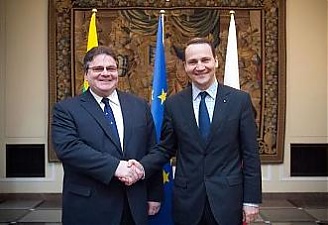 Linas Linkevicius and Radoslaw Sikorski. Warsaw, 7.02.2013. Photo: urm.lt
