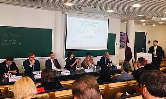 190515_ep.jpg