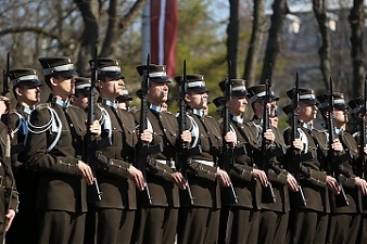 201014_paradLV.jpg