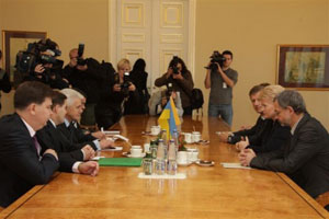 101011_ukrain_litva.jpg