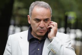 131106_kasparov.jpg