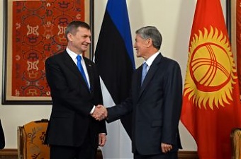 Andrus Ansip and Almazbek Atambayev. Bishkek, 13.12.2013. Photo: valitsus.ee