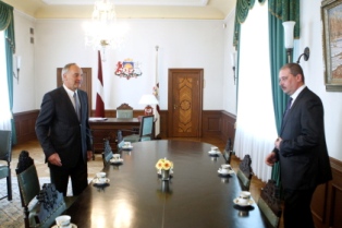 Andris Berzins and Rolands Broks. Riga, 13.07.2011. Photo: president.lv