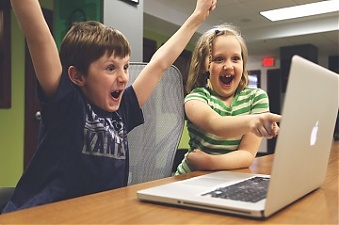 200915_laptop.jpg