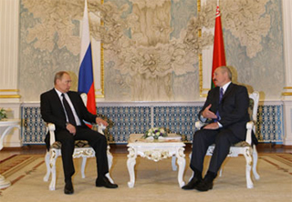 Vladimir Putin and Alexander Lukashenko. Moscow, 15.03.2011. Photo: premier.gov.ru