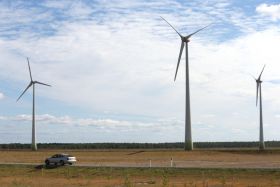 160816_eleon_windmill_aidu.jpg