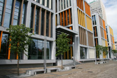100310_parex_banka.jpg