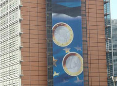 100727_evro_est_brussel.jpg