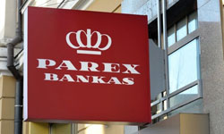 100828_parex_bankas.jpg
